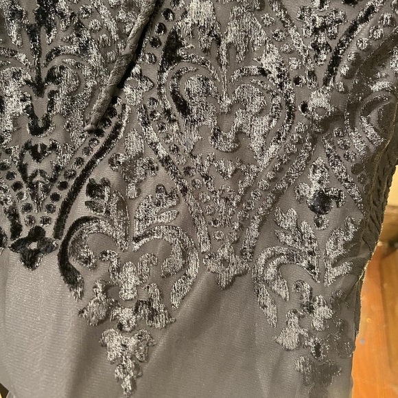 Carole Little Stretch Velvet Burnout Faux Wrap Maxi Dress Size 10 Black #0572 - Picture 6 of 9